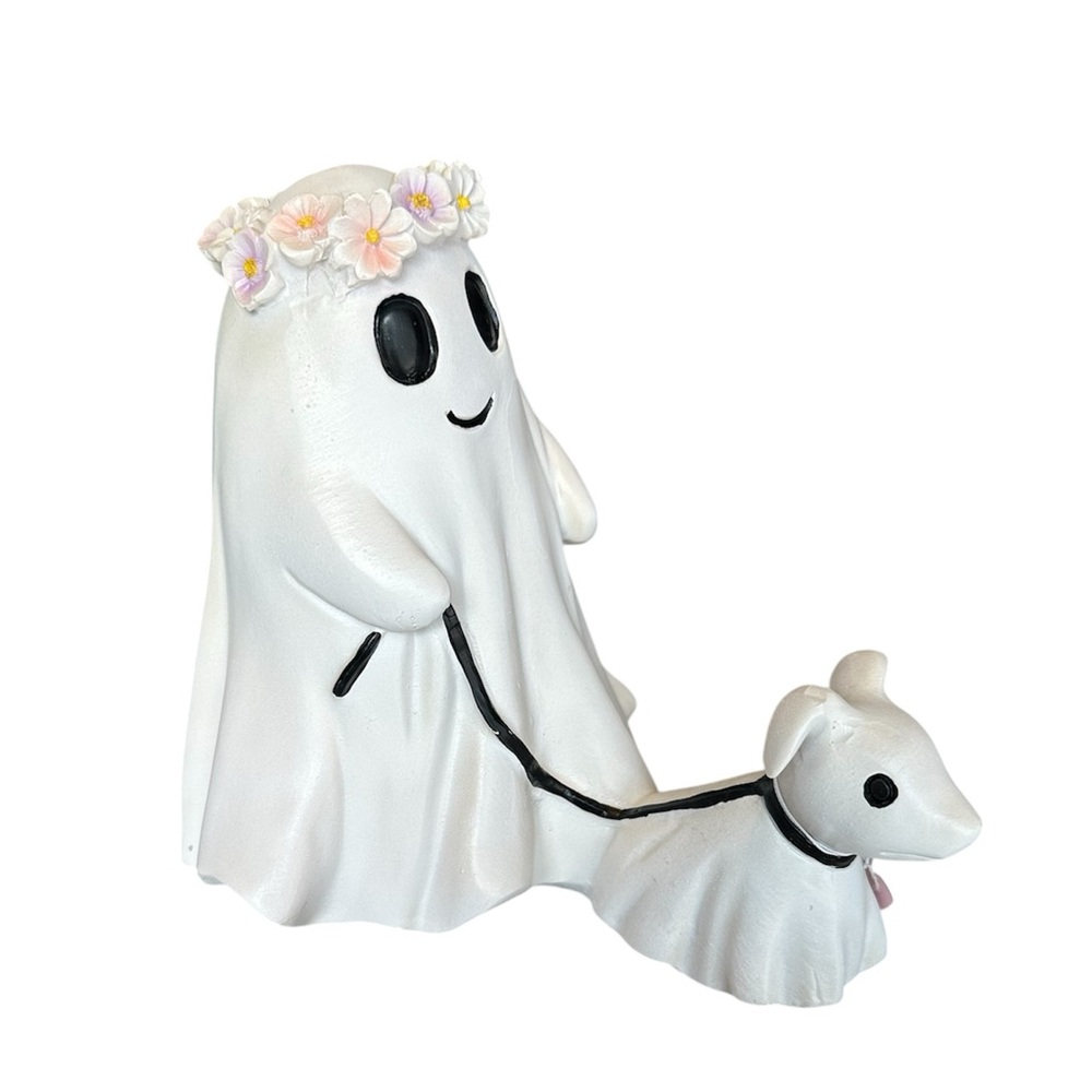 NWT Viral Flower Ghost walking Ghost Dog